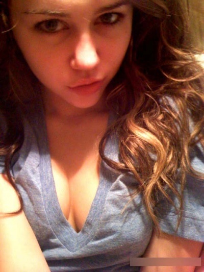 Miley-cyrus-boobs-1 1